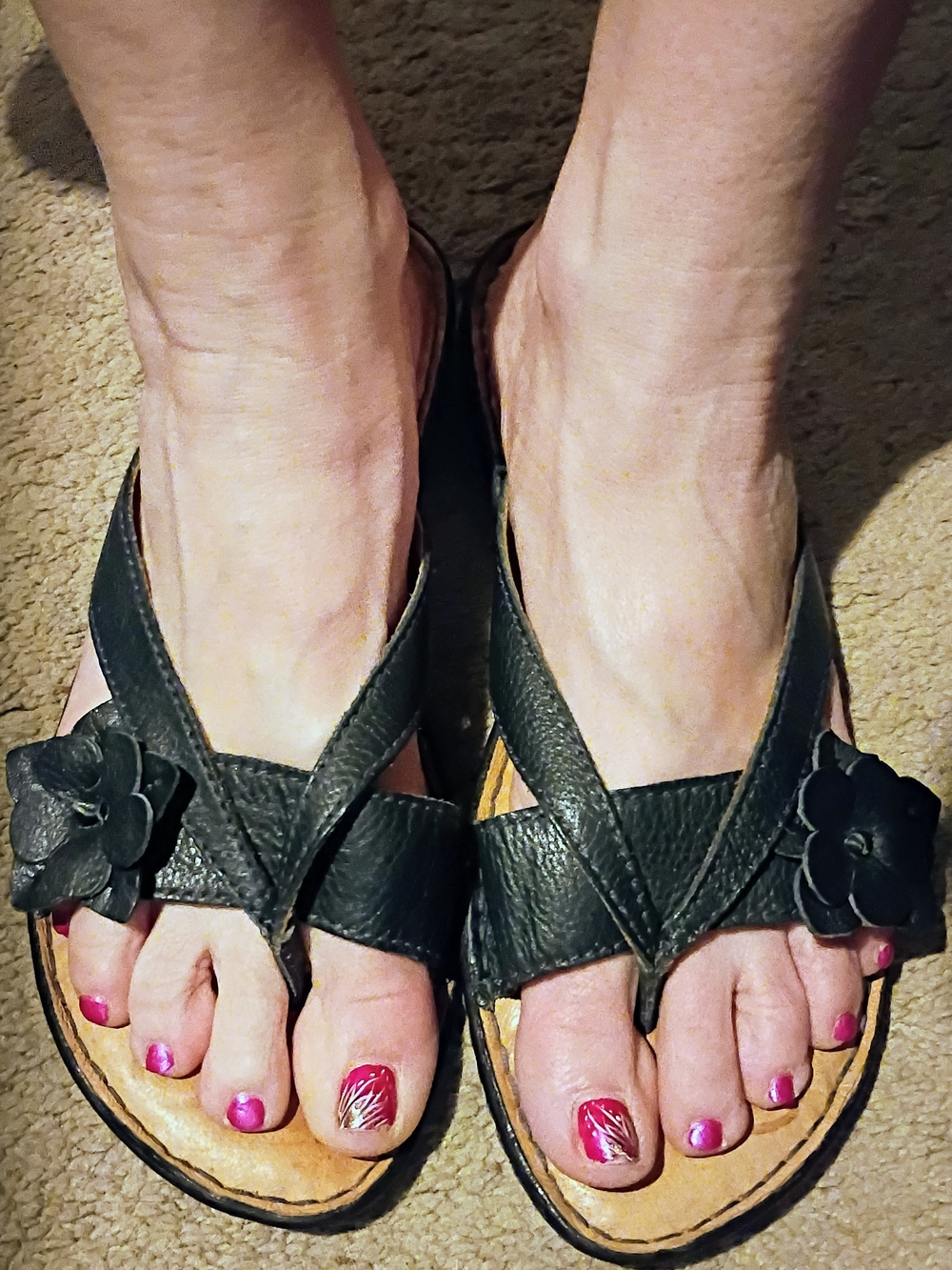 Born Black Leather Floral Toe-Post Sandals
